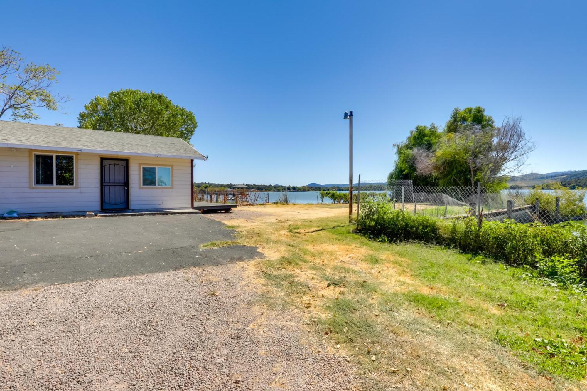 End Unit With Clear Lake Access In Norcal! Daire Clearlake Dış mekan fotoğraf