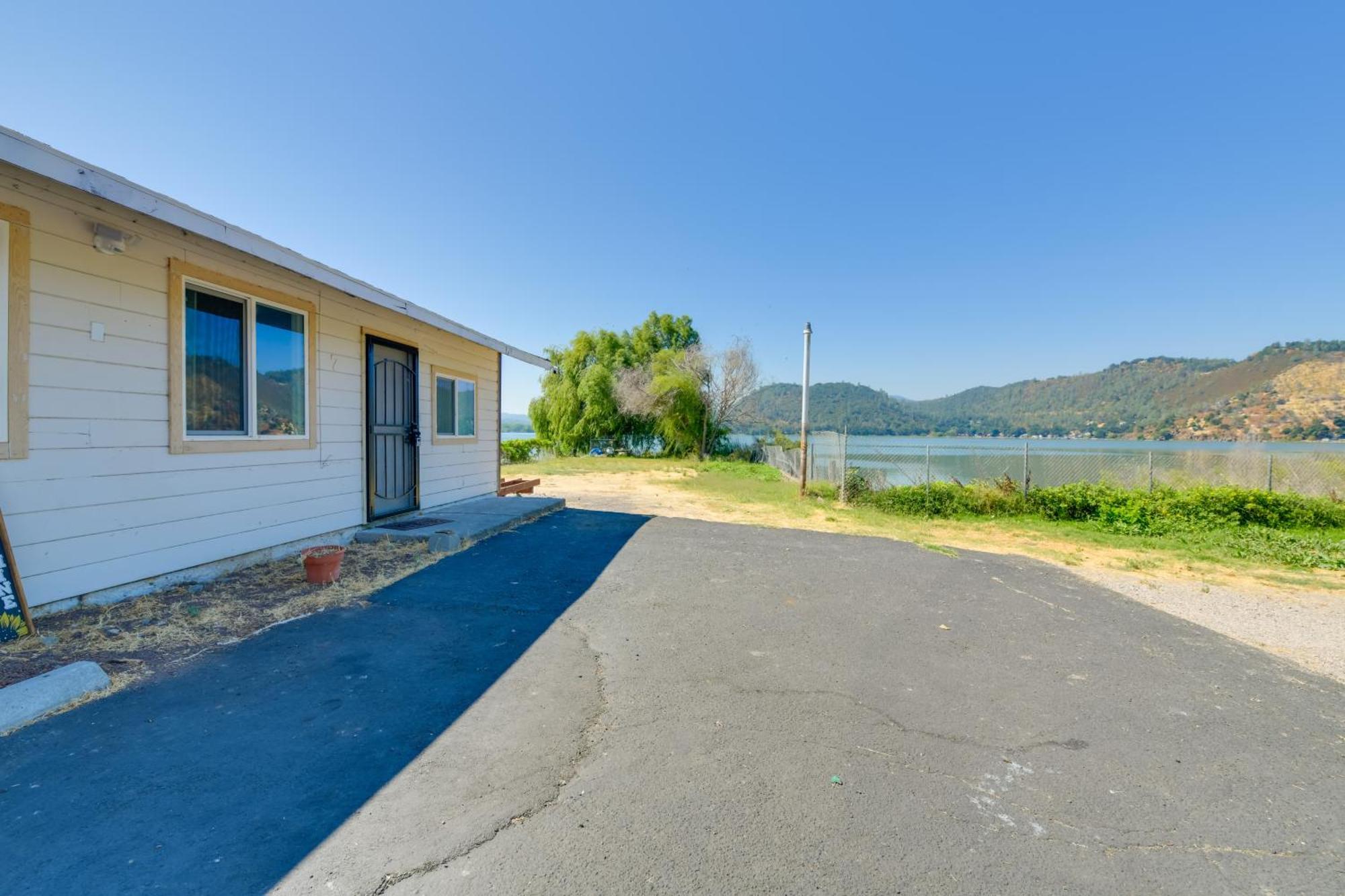 End Unit With Clear Lake Access In Norcal! Daire Clearlake Dış mekan fotoğraf